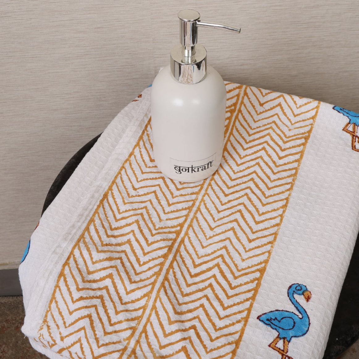 Bath Towel- Flamingos