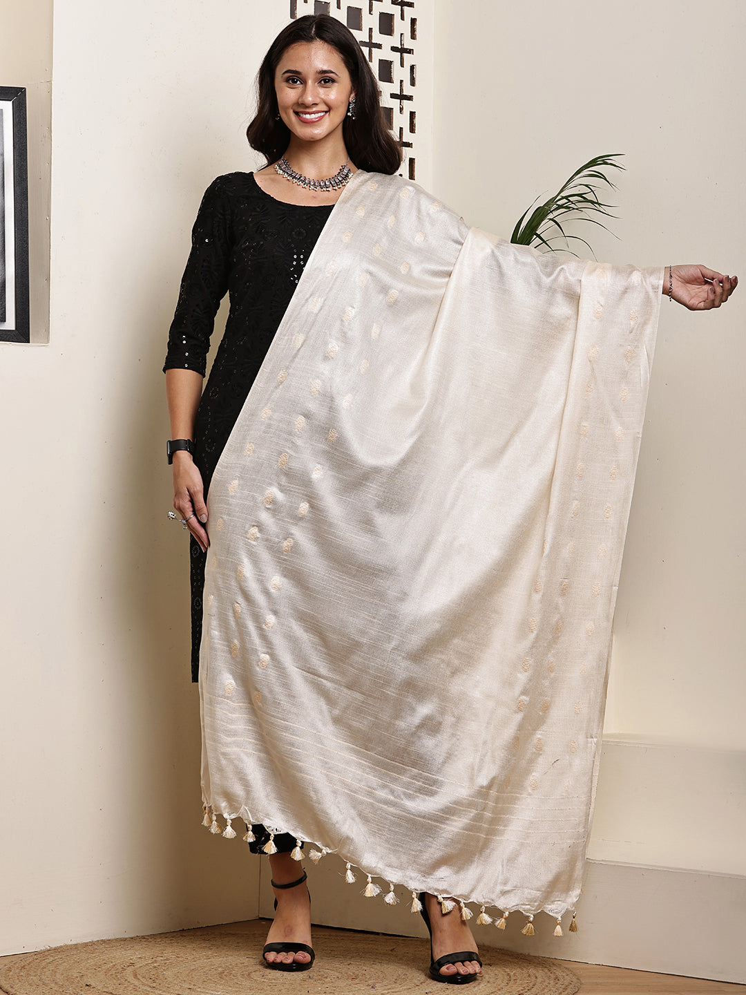 Dupatta-Cotton Silk - Cream Border Buti