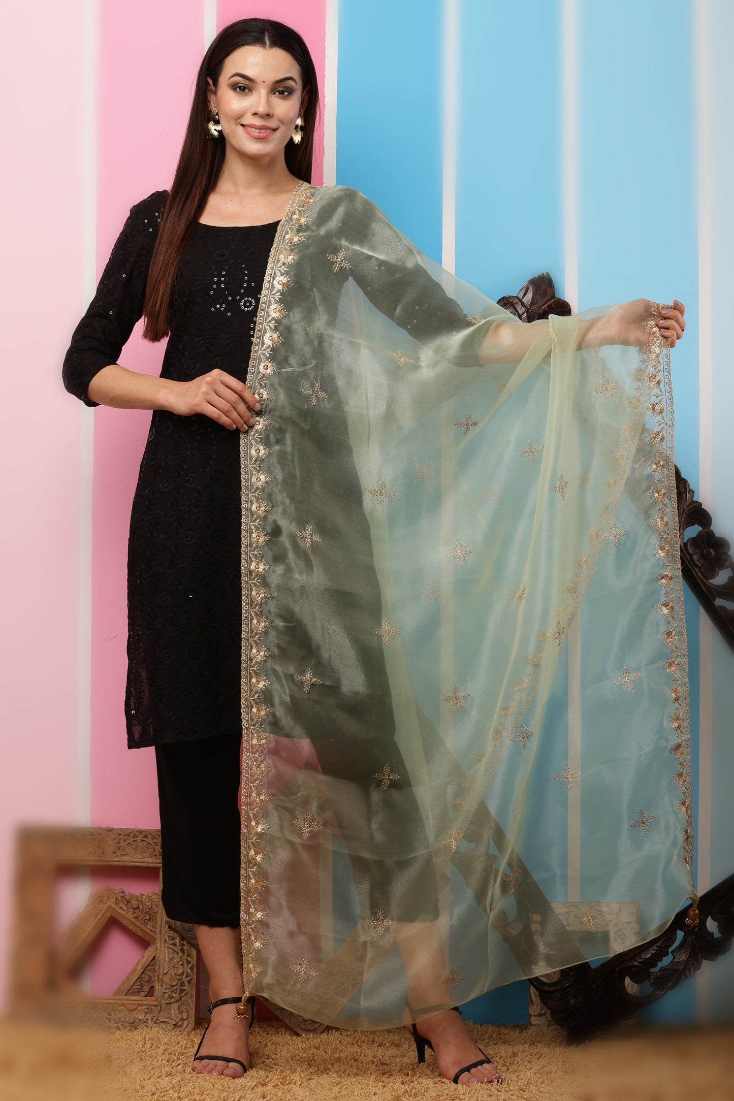 Organza Dupatta- Green Zari