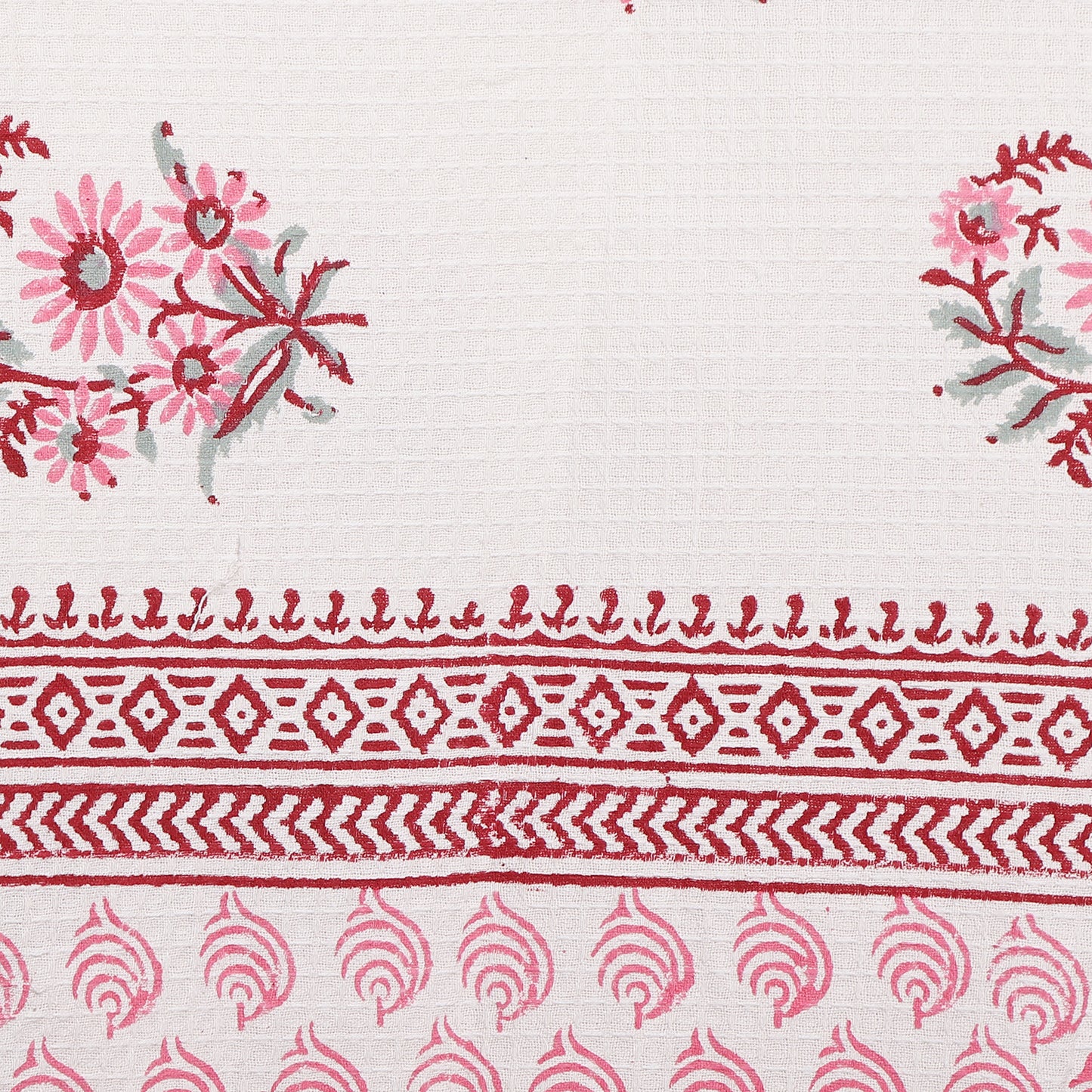 Bath Towel- Pink Daisy