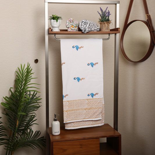 Bath Towel- Flamingos