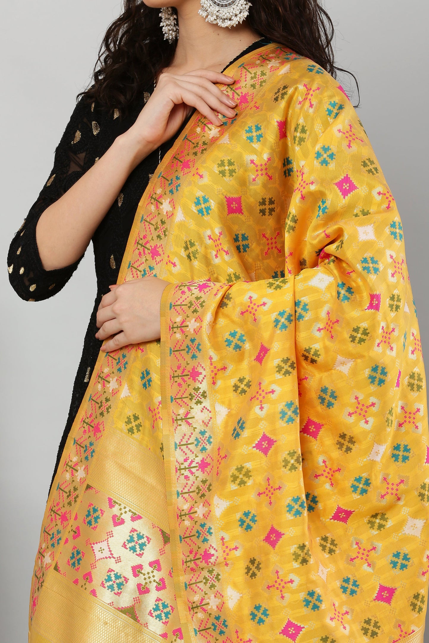 Dupatta- Banarasi Paithani Pattern - Yellow