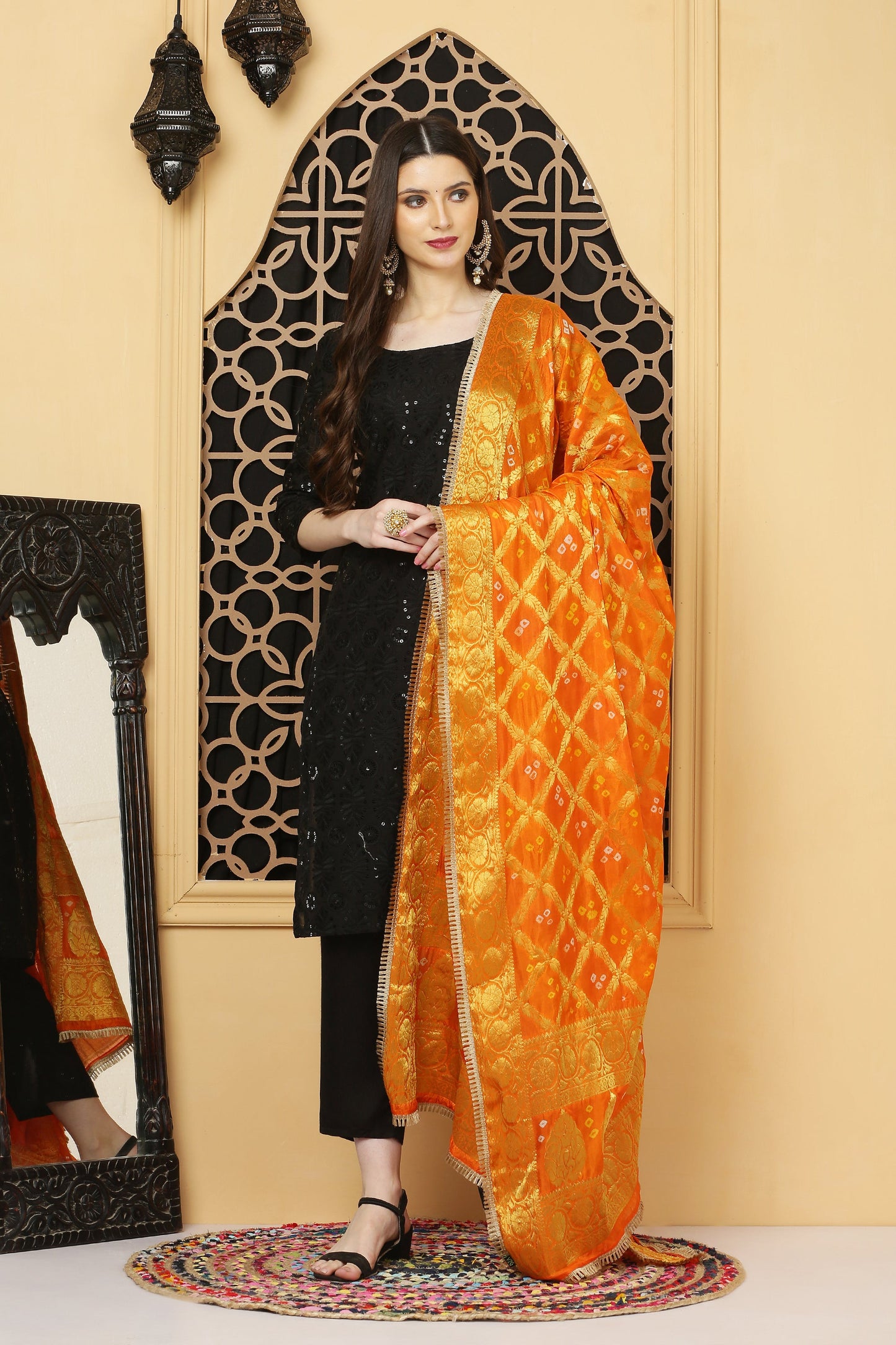 अks-Banarasi Bandhani Dupatta -Orangish Yellow