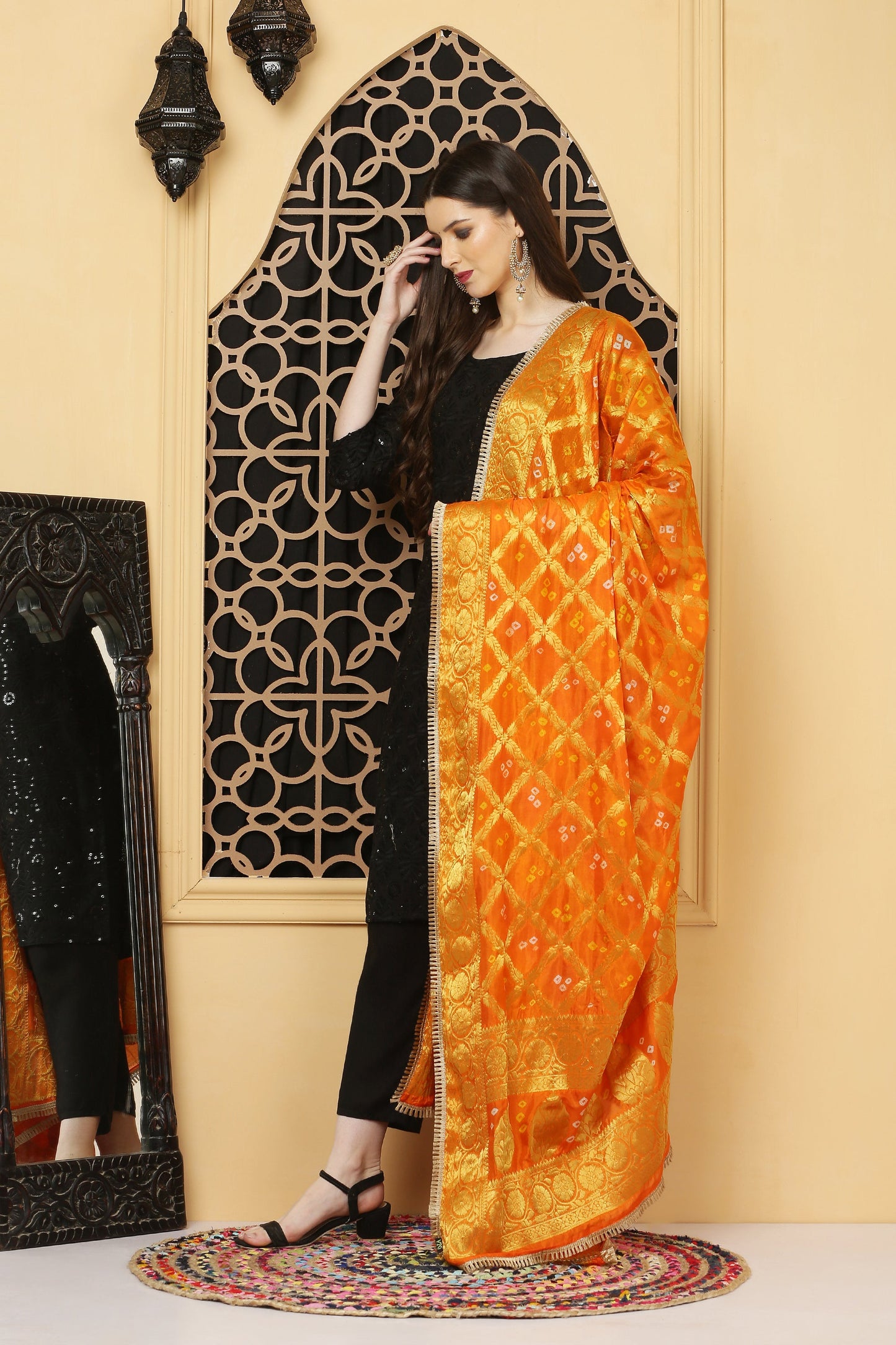 अks-Banarasi Bandhani Dupatta -Orangish Yellow