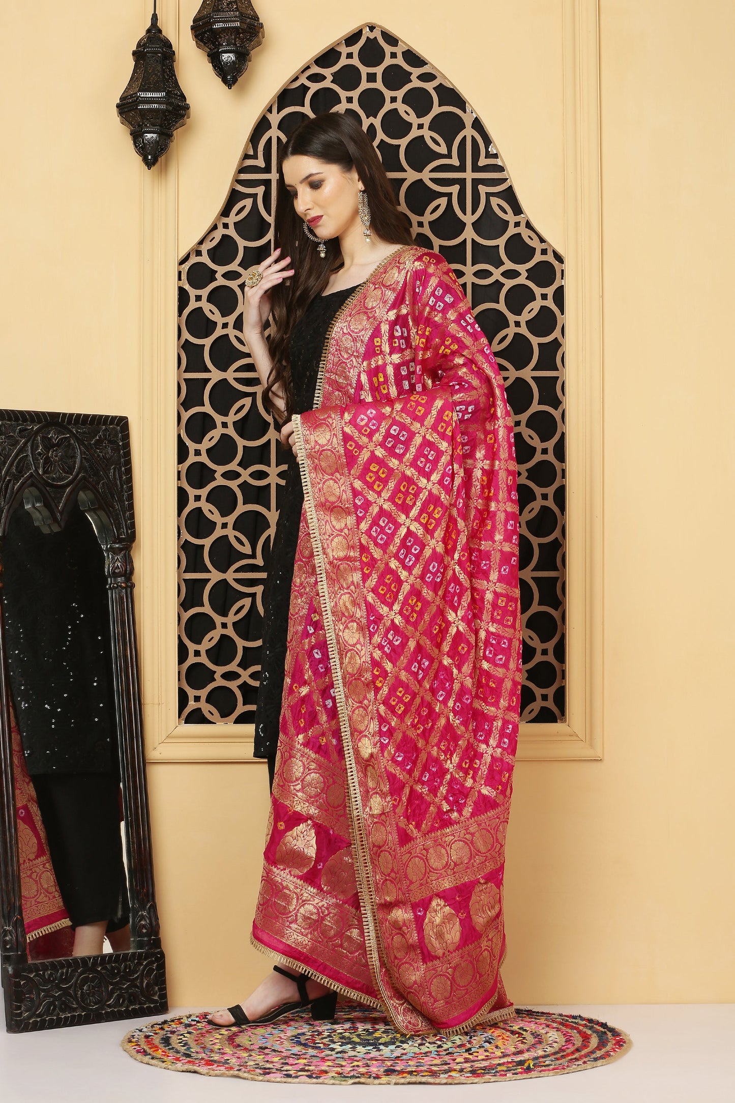 अks-Banarasi Bandhani Dupatta -Rani Pink