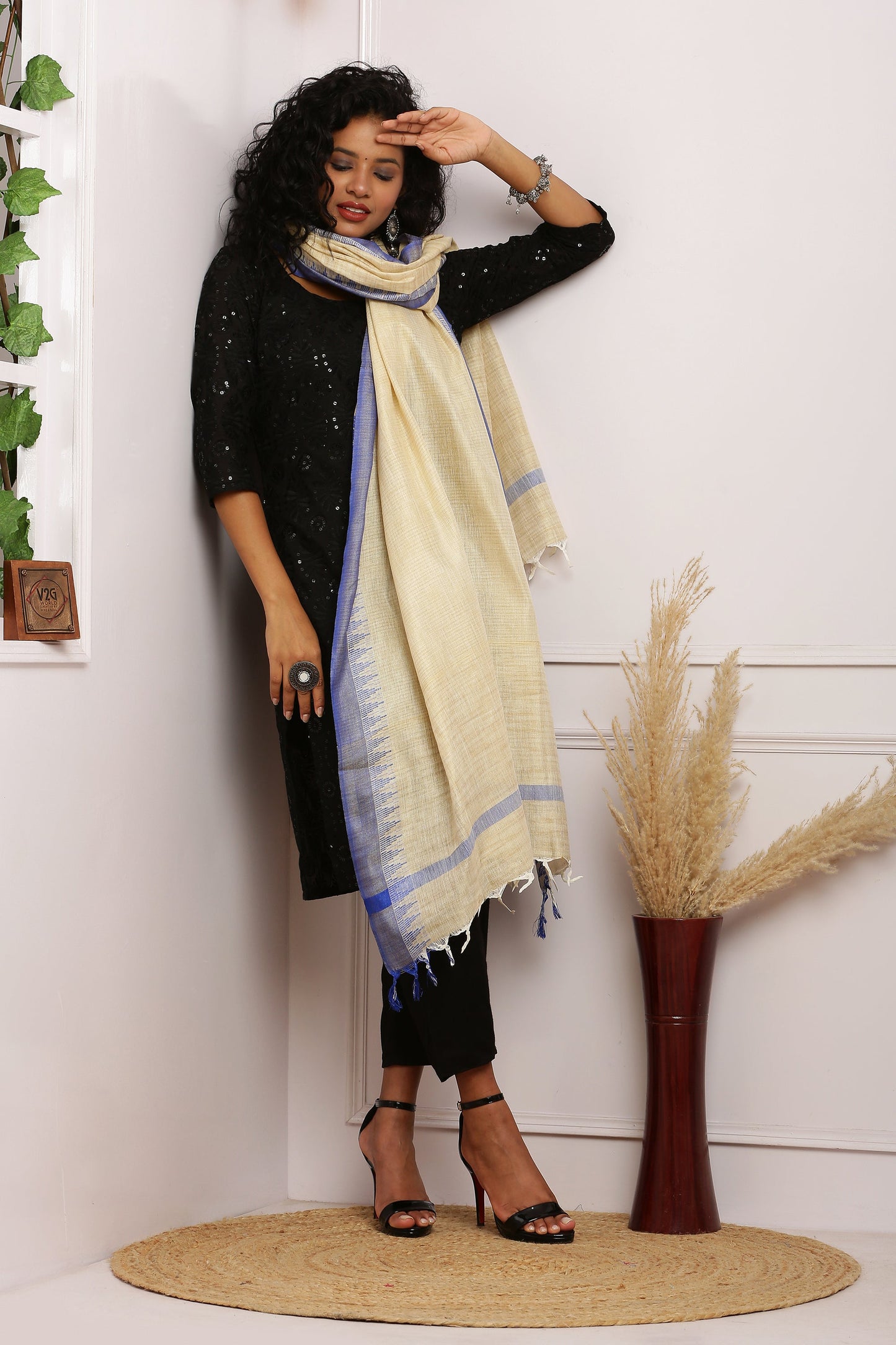 Dupatta - Cotton Dupion Silk Temple - Cream/Beige and Blue