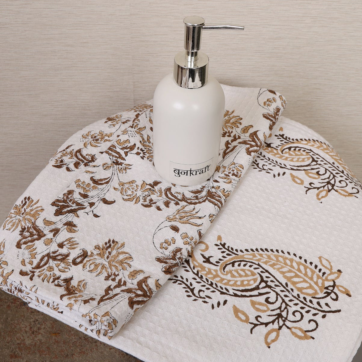 Bath Towel- Brown Paisley