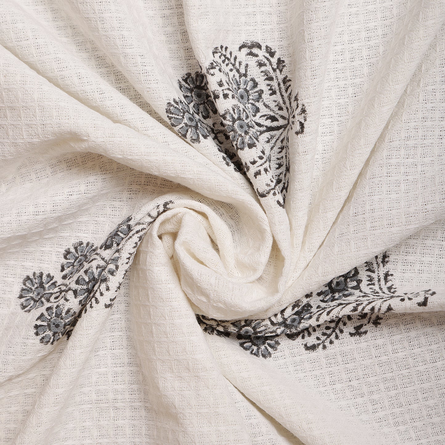 Bath Towel- Multiple Bloom
