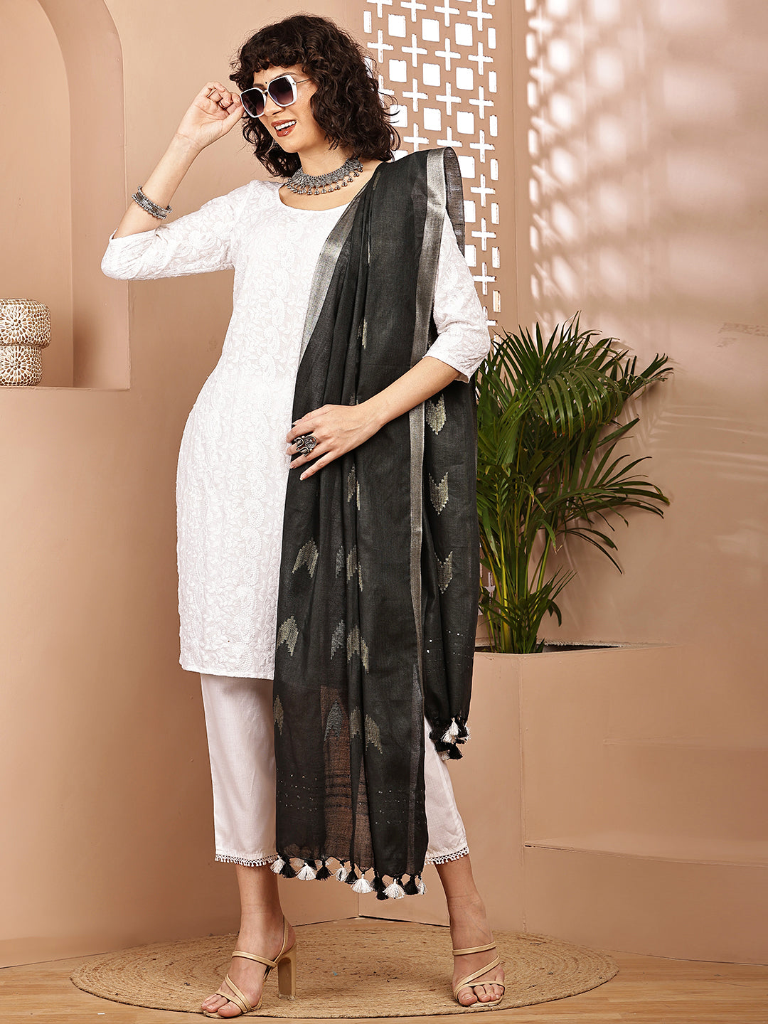 Dupatta-Cotton Zari Ikkat Buta - Black