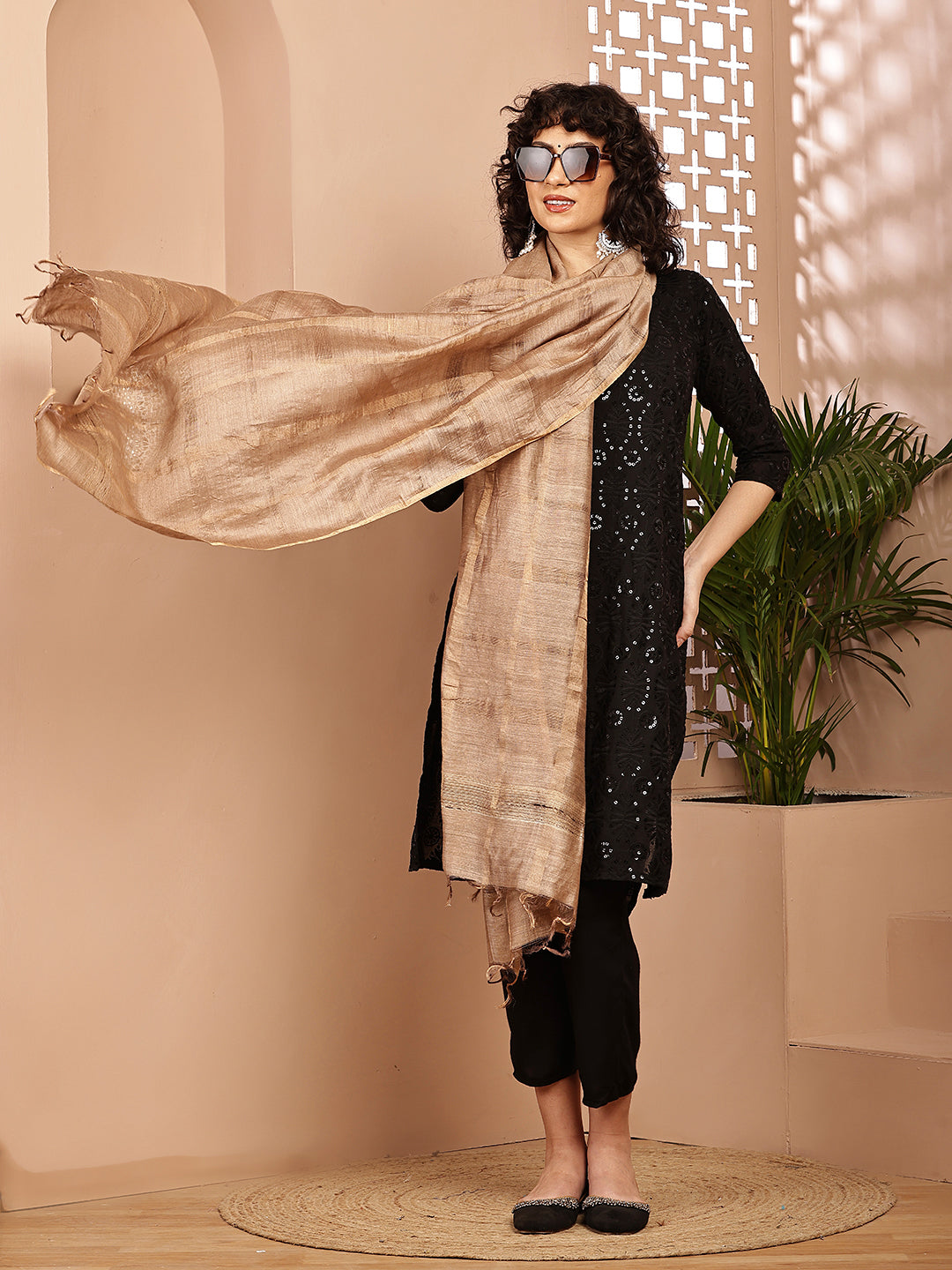 Dupatta- Muga- Chikoo Self