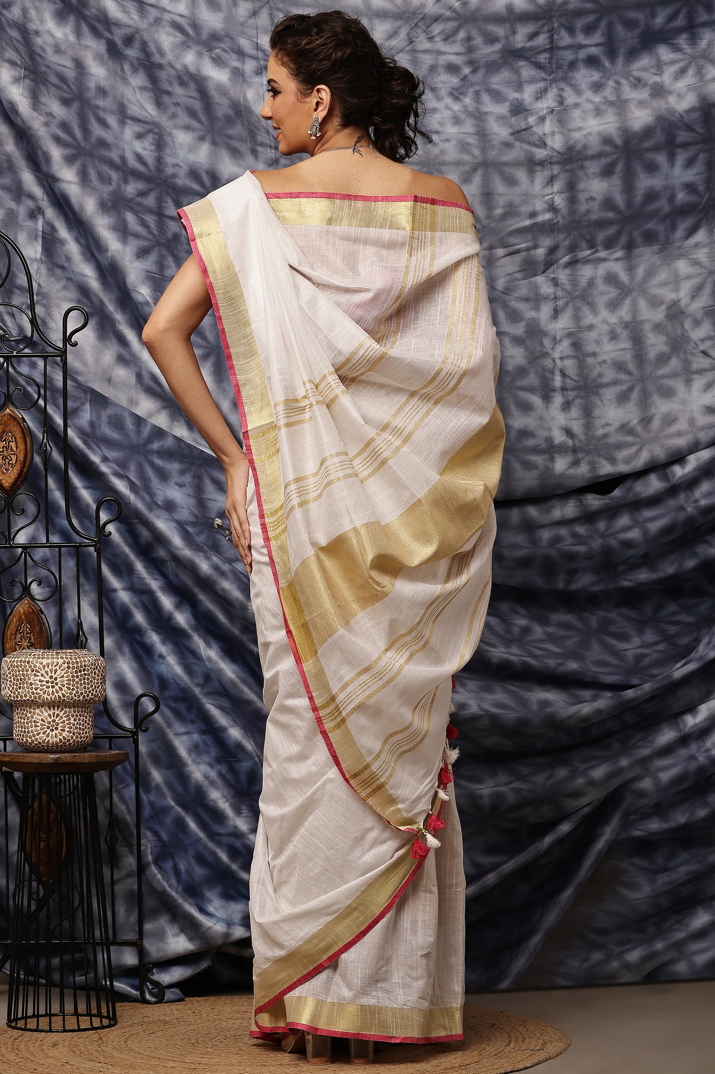 Handloom Saree- Ivory Upada