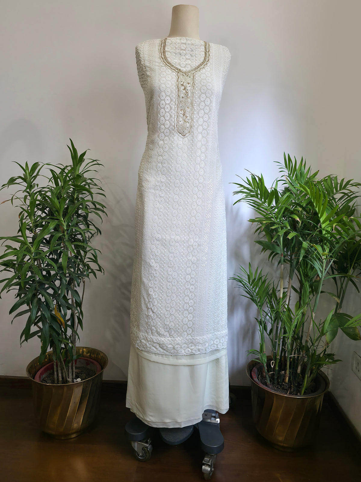 Georgette Floral Unstitched Suit- Cream Floral Neck