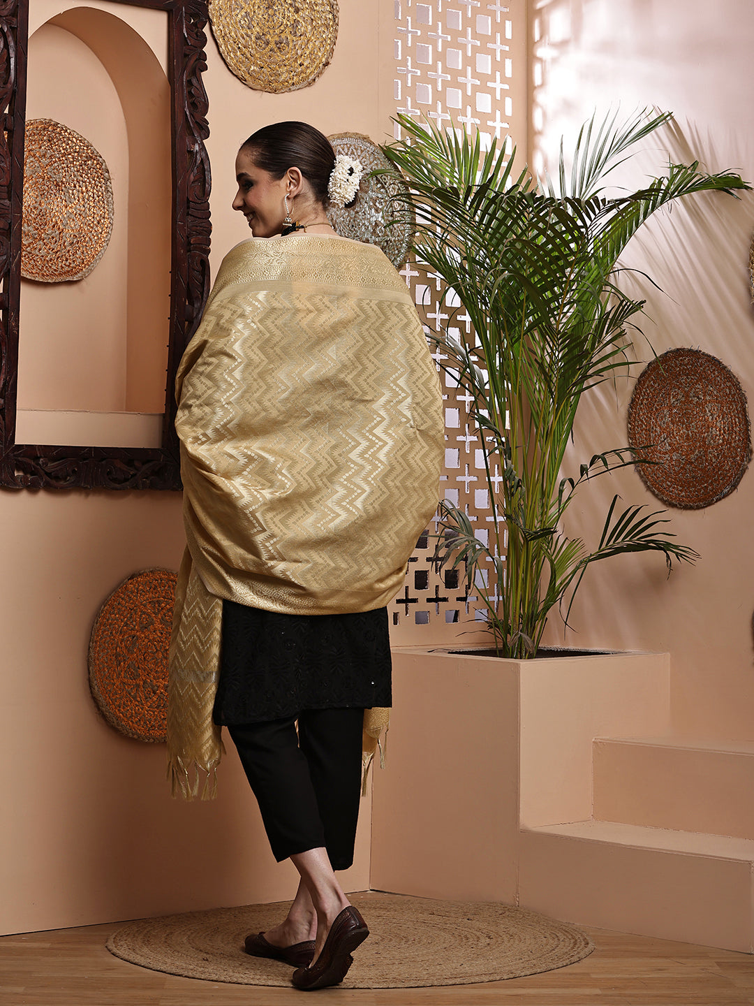 Dupatta-Banarasi Chanderi Buti- Golden