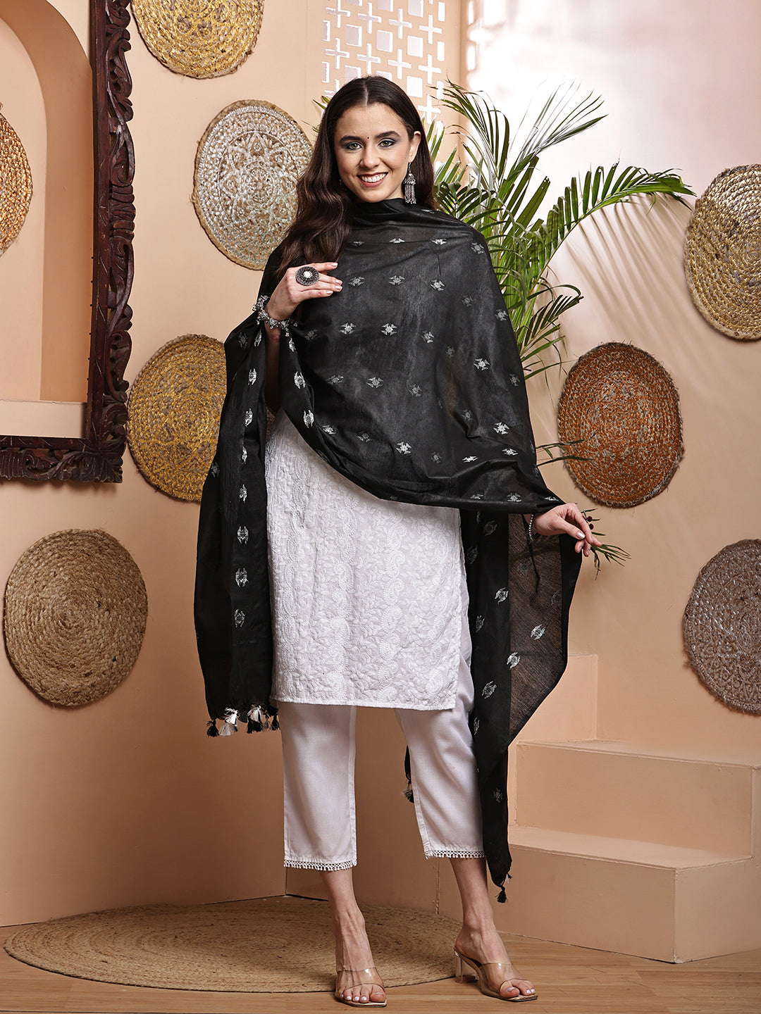 Dupatta-Cotton Silk - Black Floral Buti