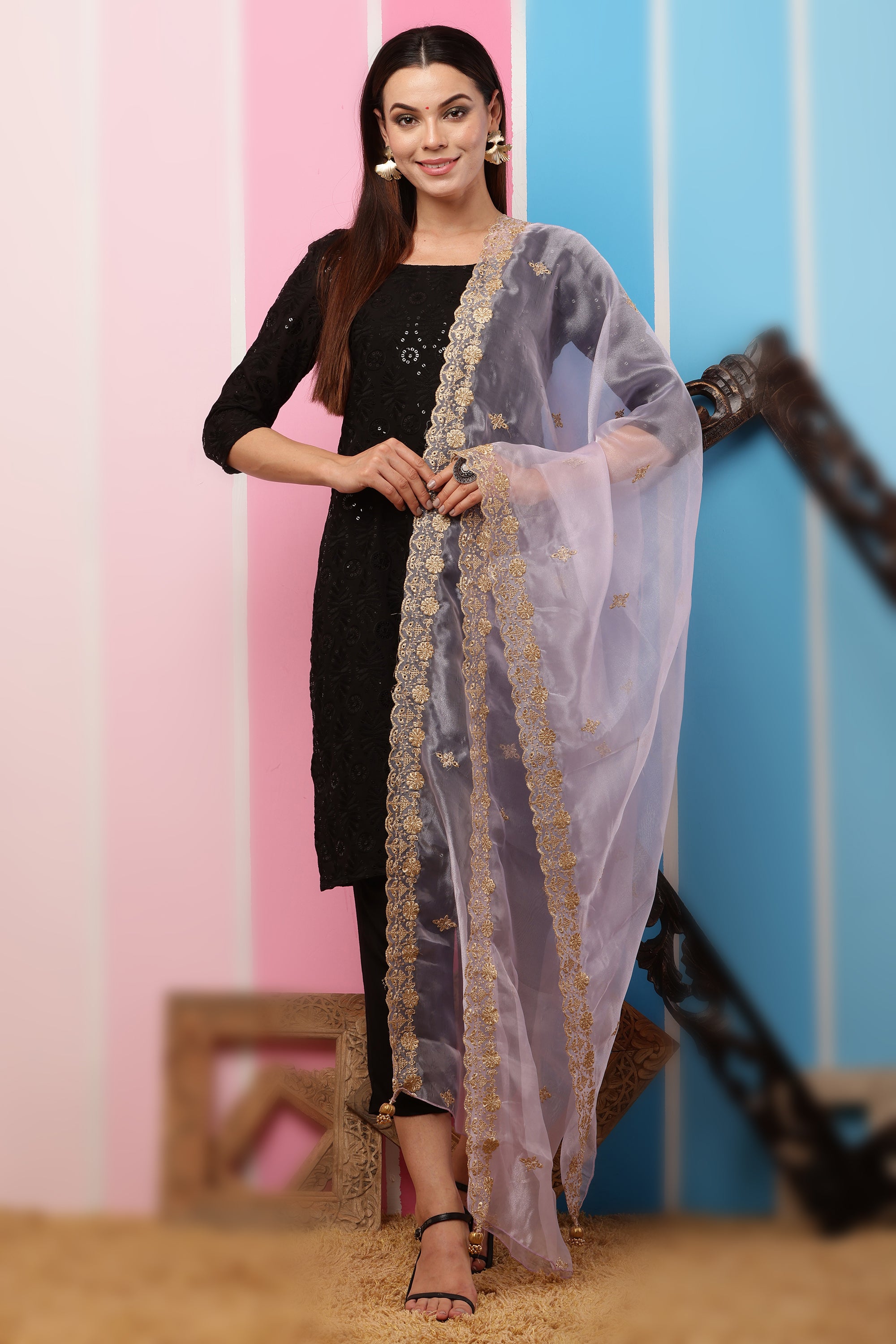 Organza Dupatta- Lilac Zari