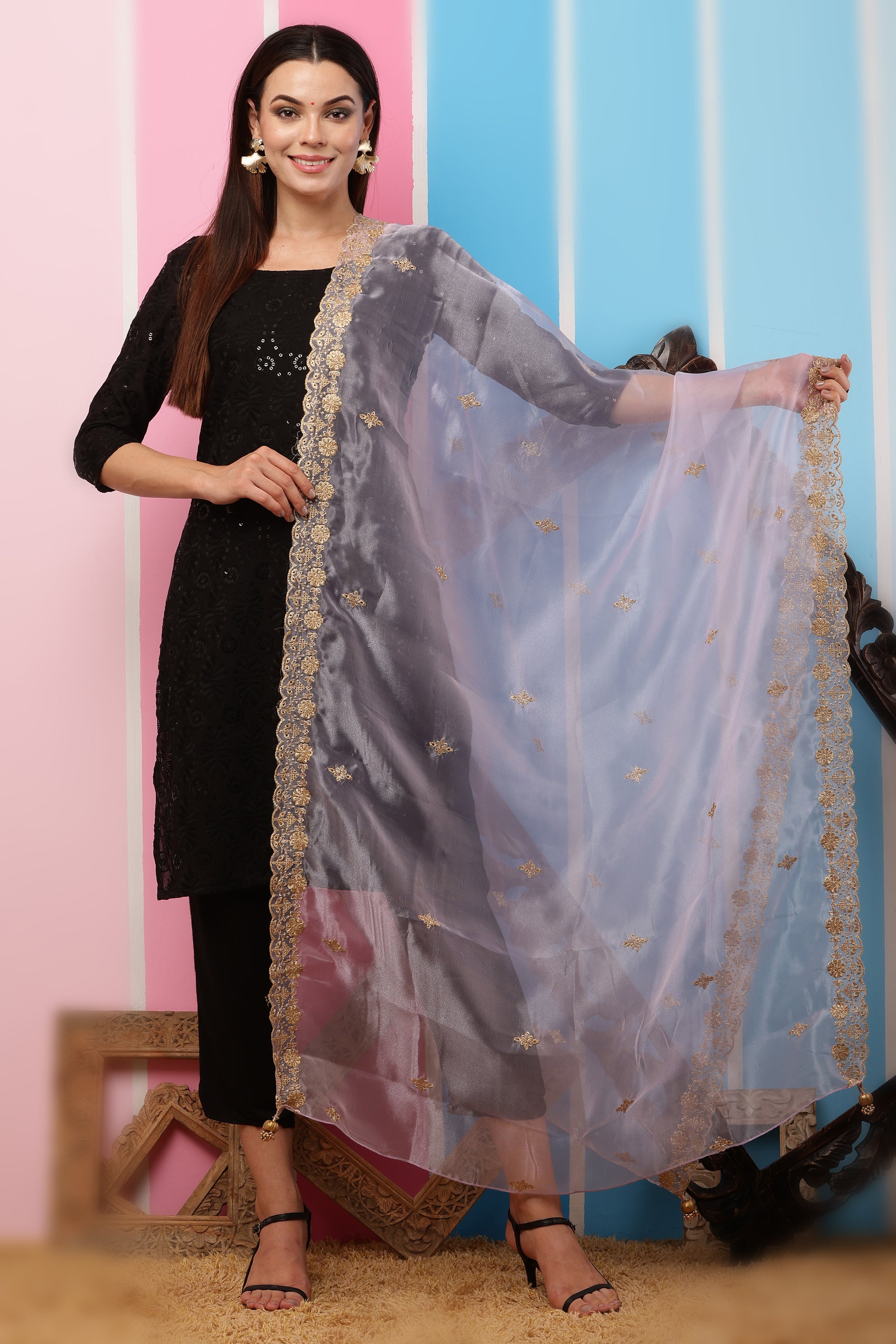 Organza Dupatta- Lilac Zari