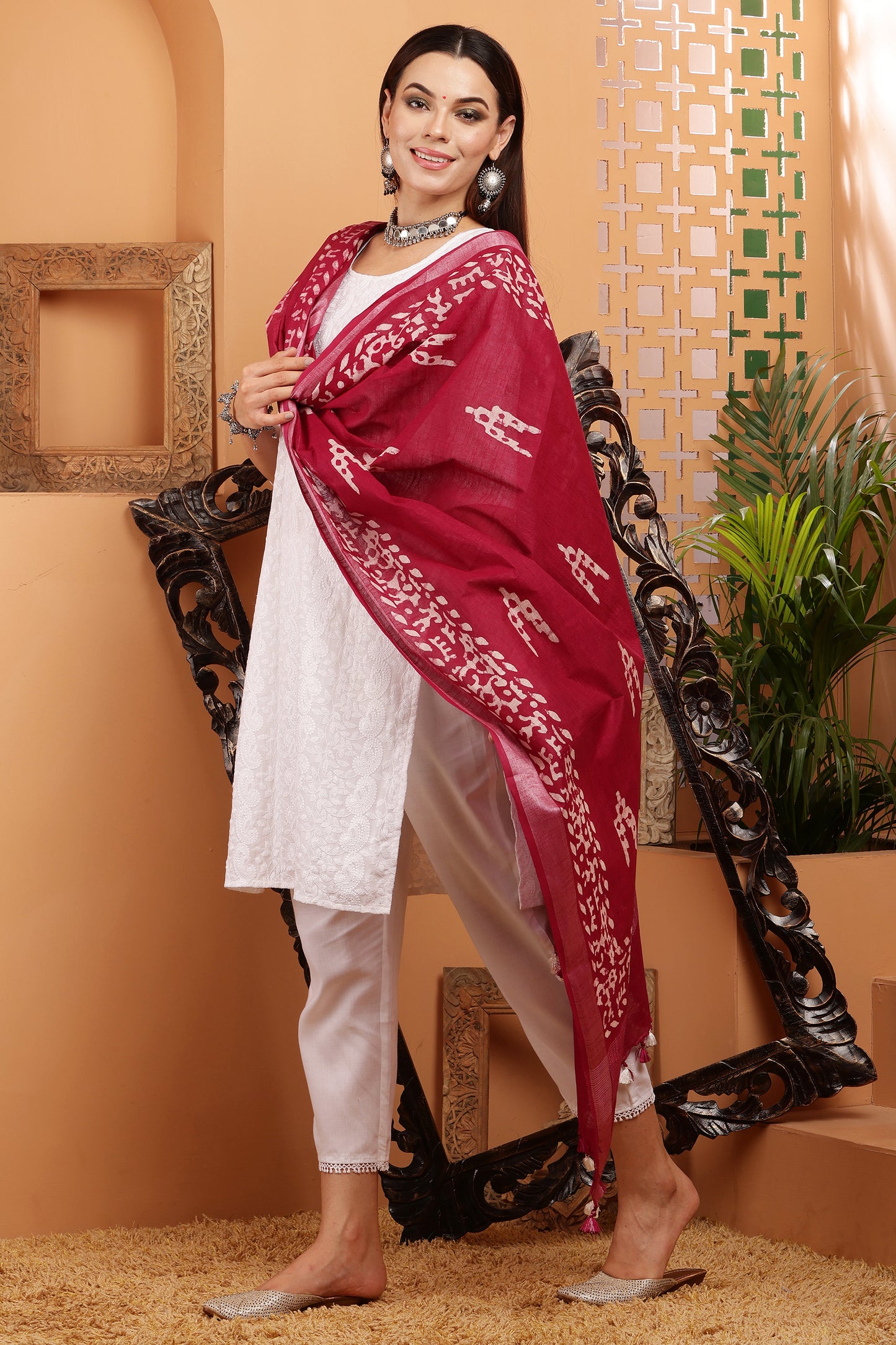 Dupatta-Cotton Slub-Batik Maroon