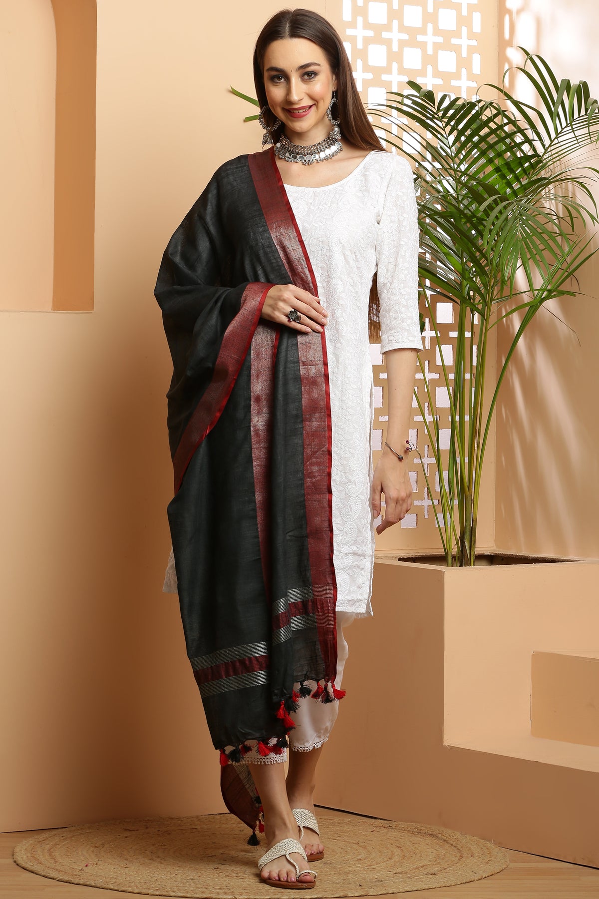 Dupatta -Cotton Linen-Black n Red