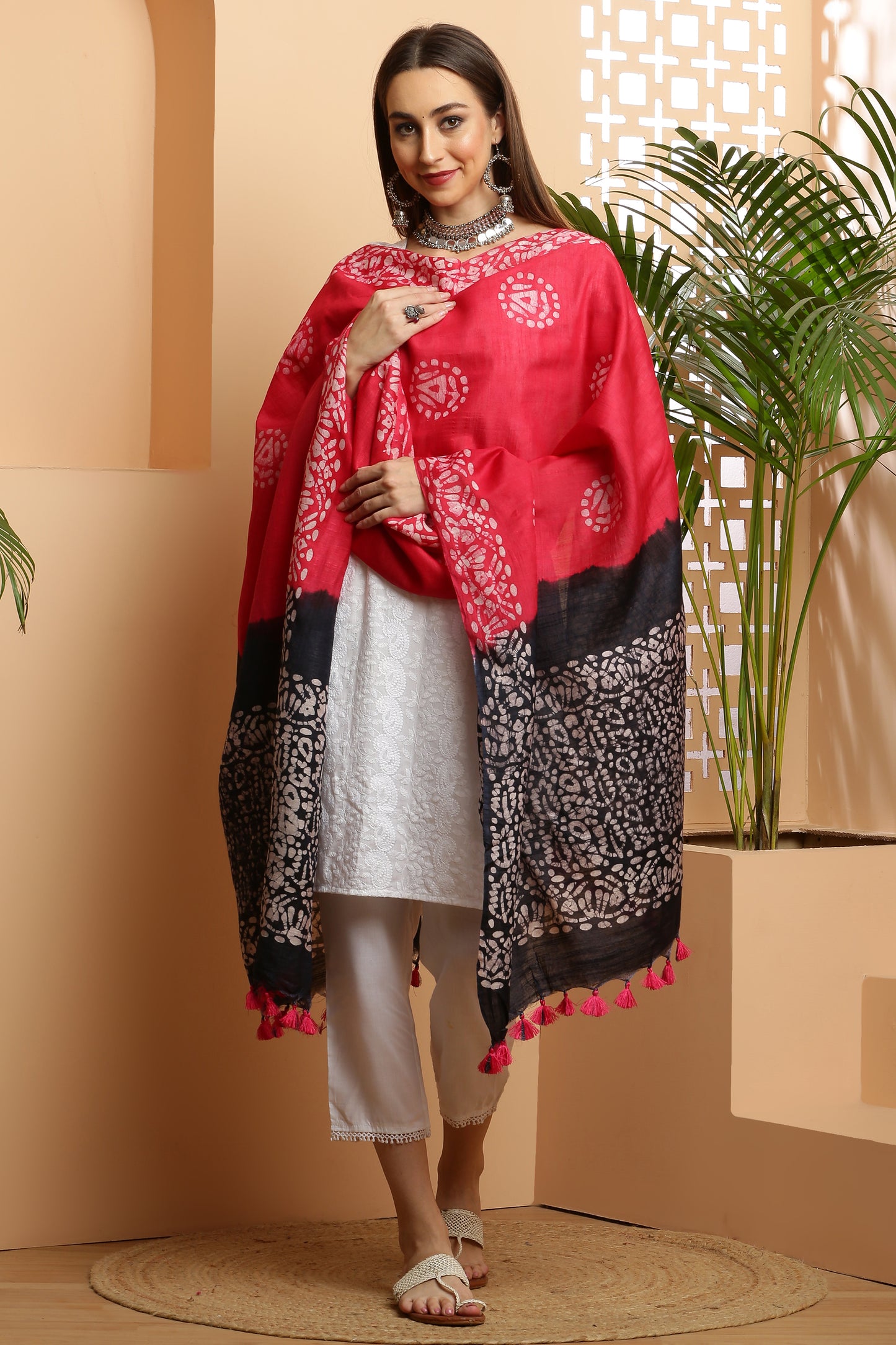 Dupatta-Bhagalpuri Katan - Batik Red n Black