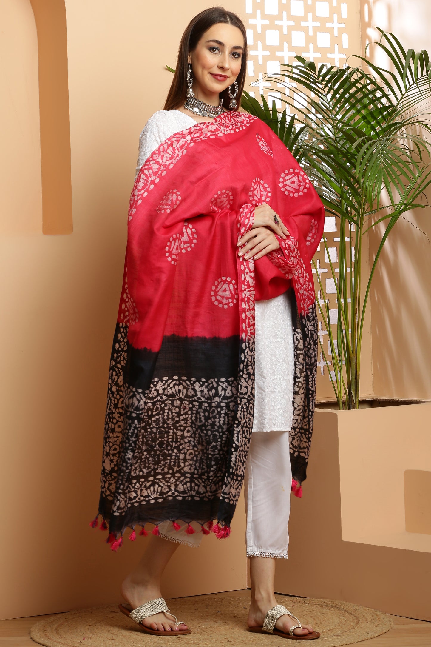 Dupatta-Bhagalpuri Katan - Batik Red n Black