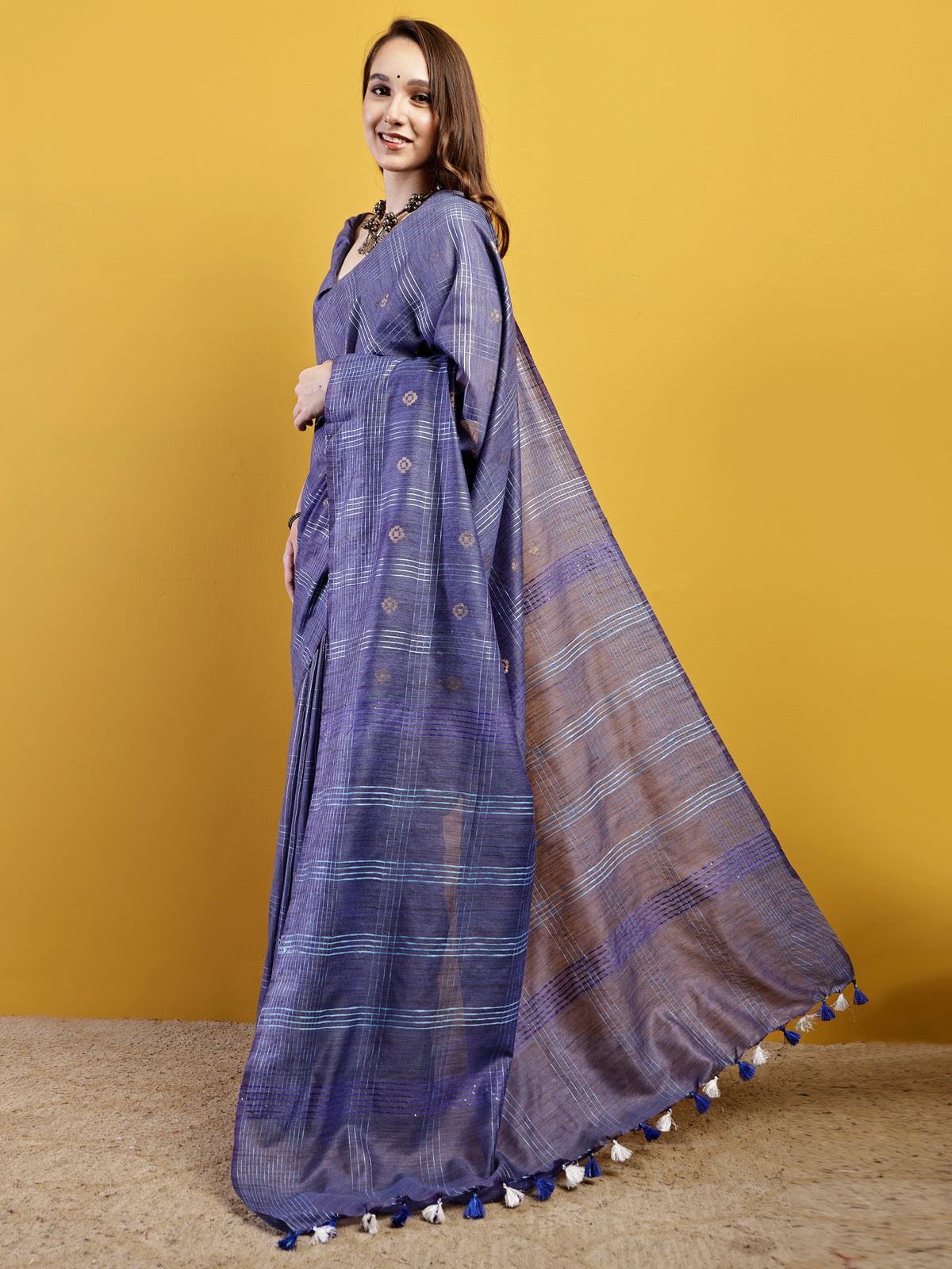 Handloom Saree-Neelika