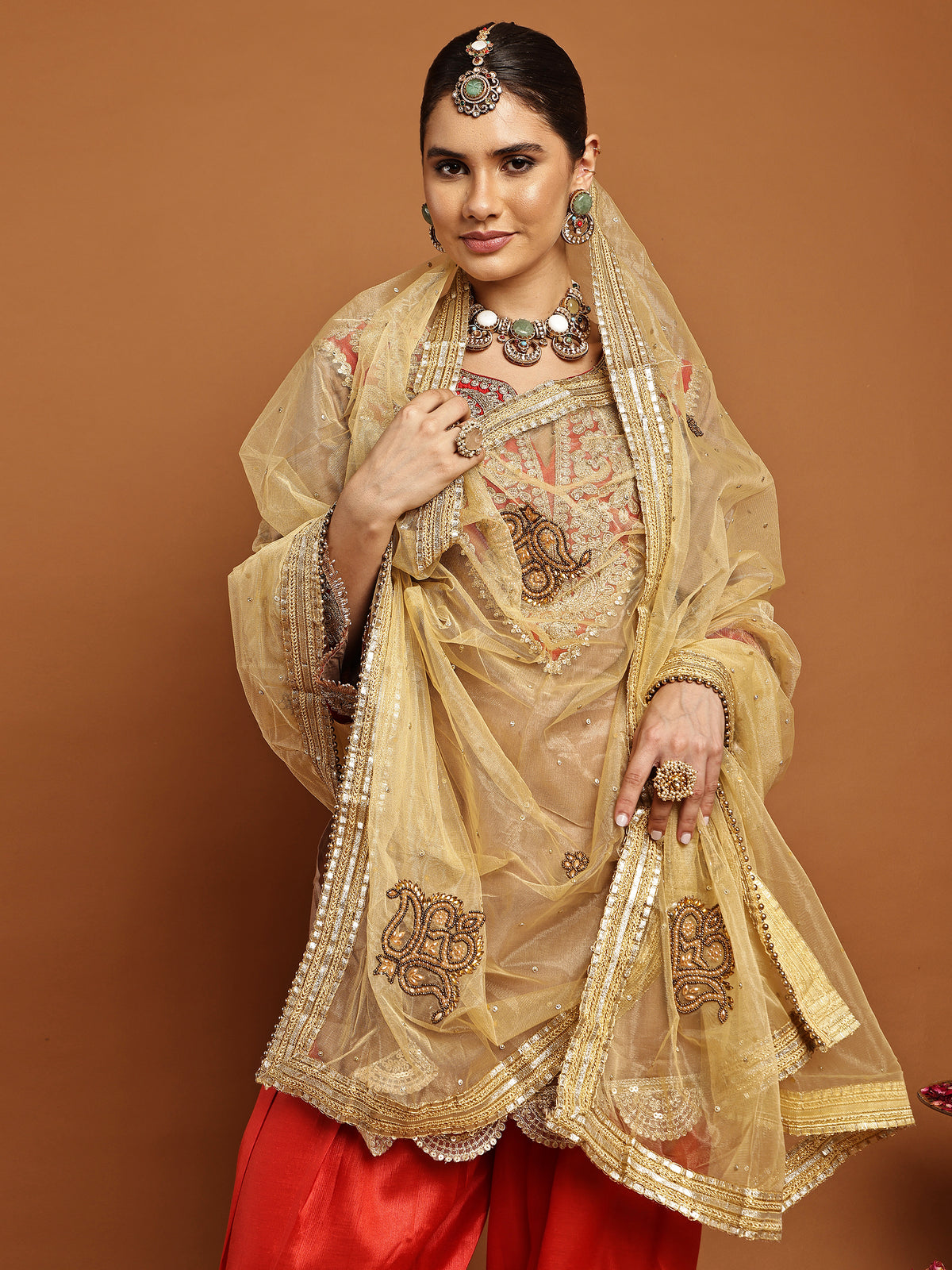 Dupatta- Saumya