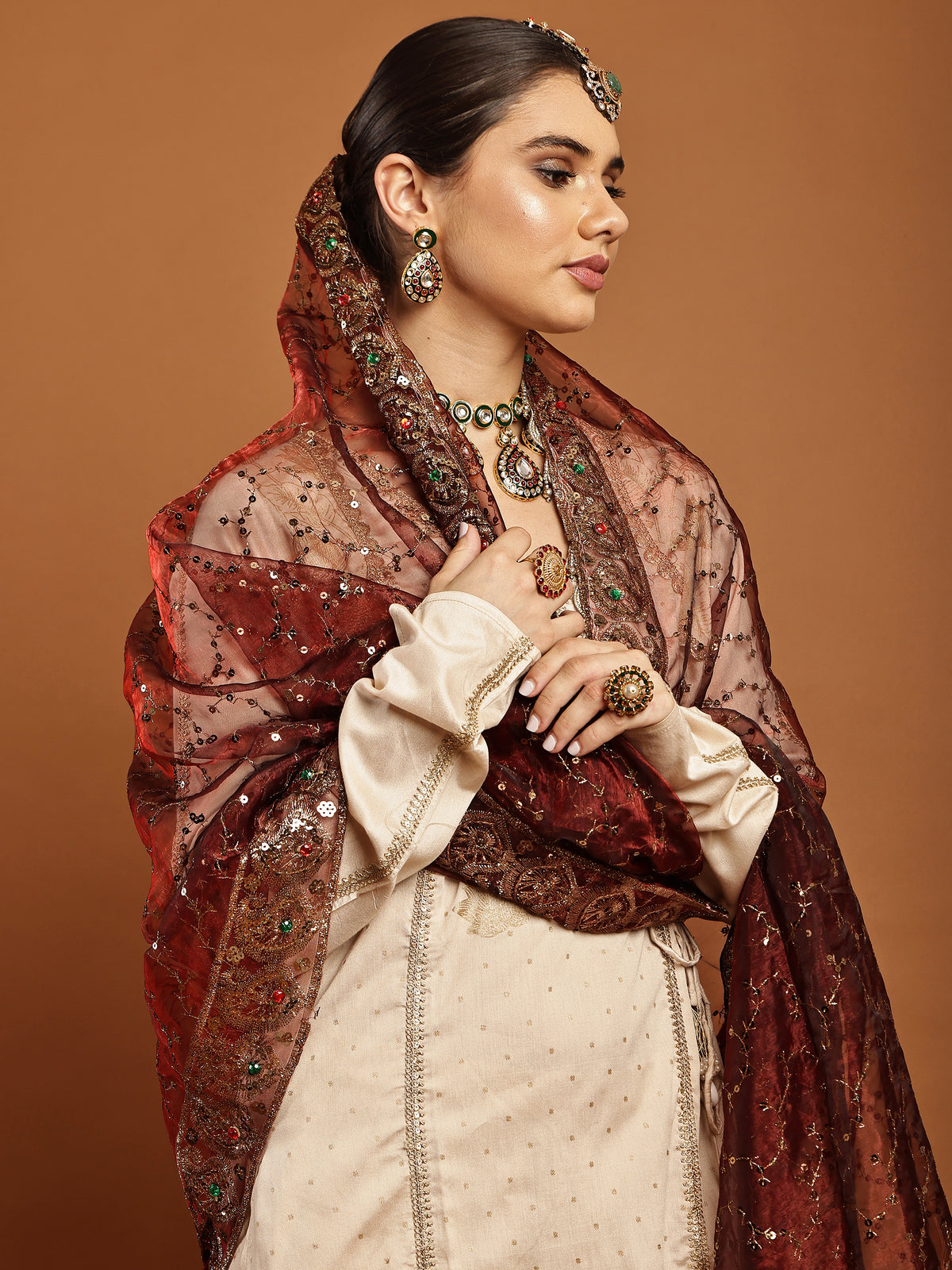 Dupatta- Anuradha