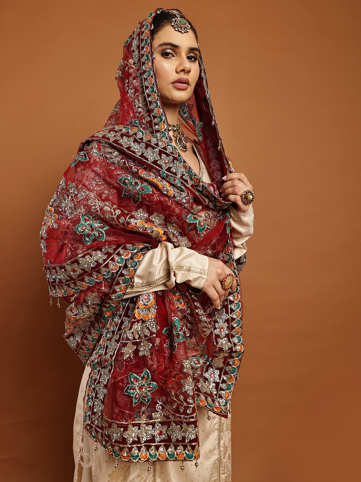 Dupatta- Vasundhara