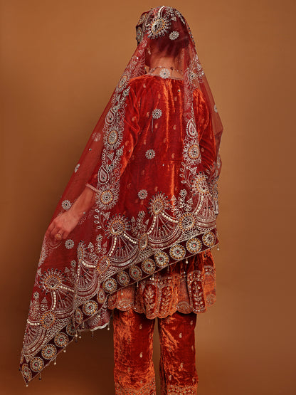 Dupatta- Arunika