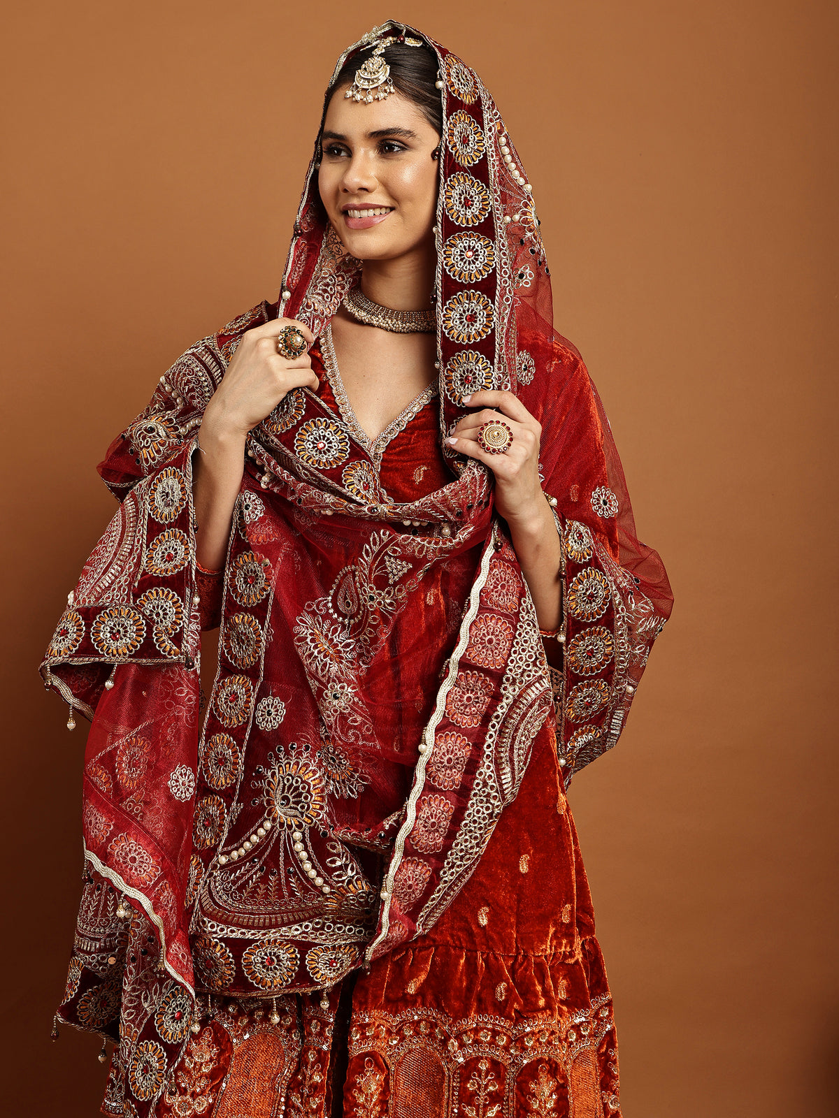 Dupatta- Arunika
