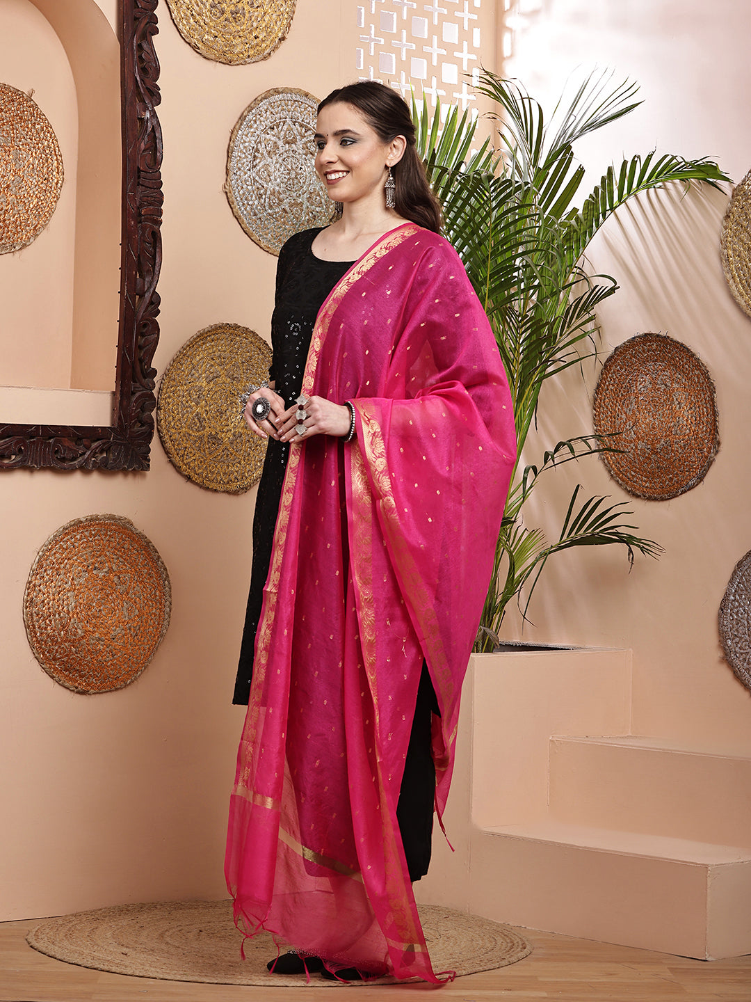 Dupatta-Banarasi Chanderi Buti- Rani Pink