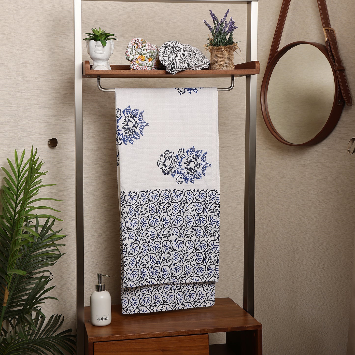 Bath Towel- Paisley Floral