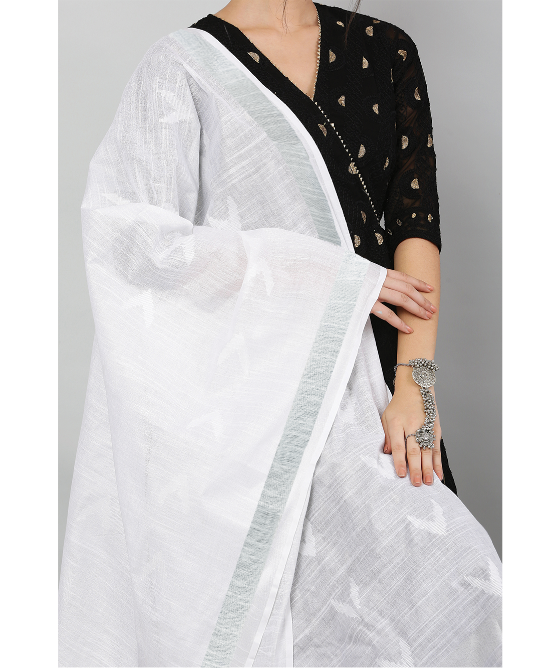 Dupatta -Ikkat Cotton Buta -White