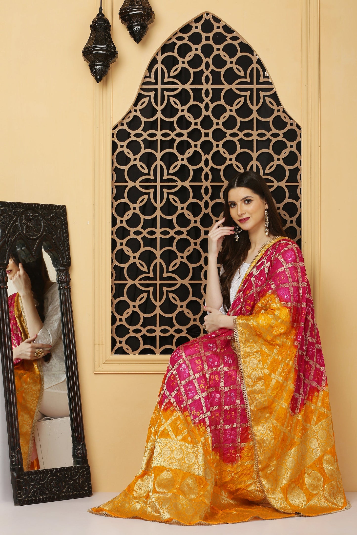 अks-Banarasi Bandhani Dupatta - Rani Pink n Yellow