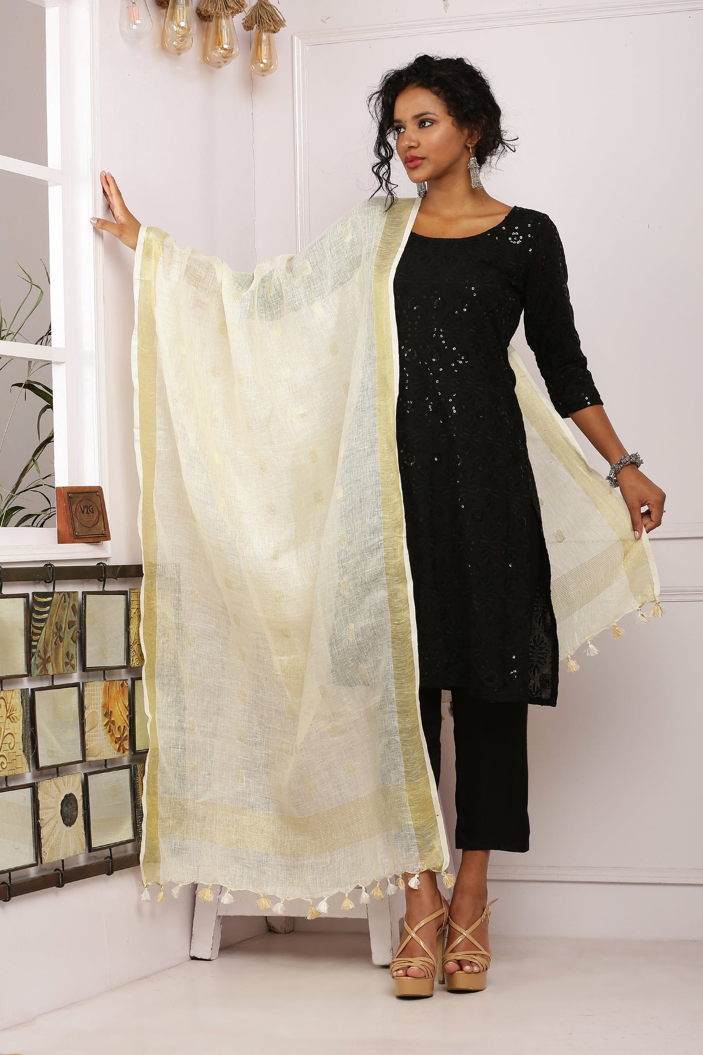 Dupatta - Cotton Gold Linen - Cream