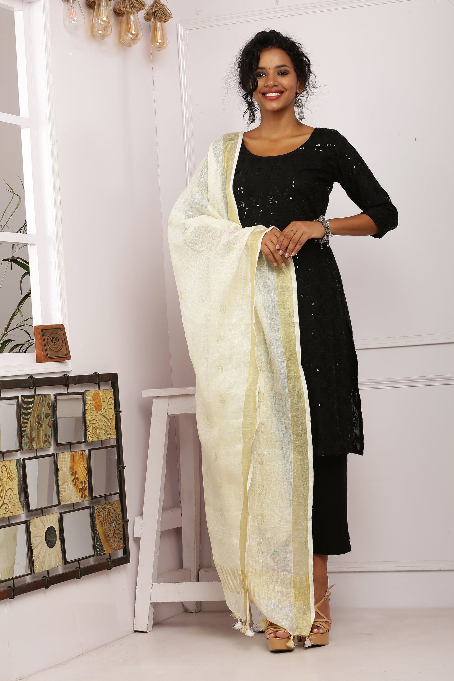 Dupatta - Cotton Gold Linen - Cream