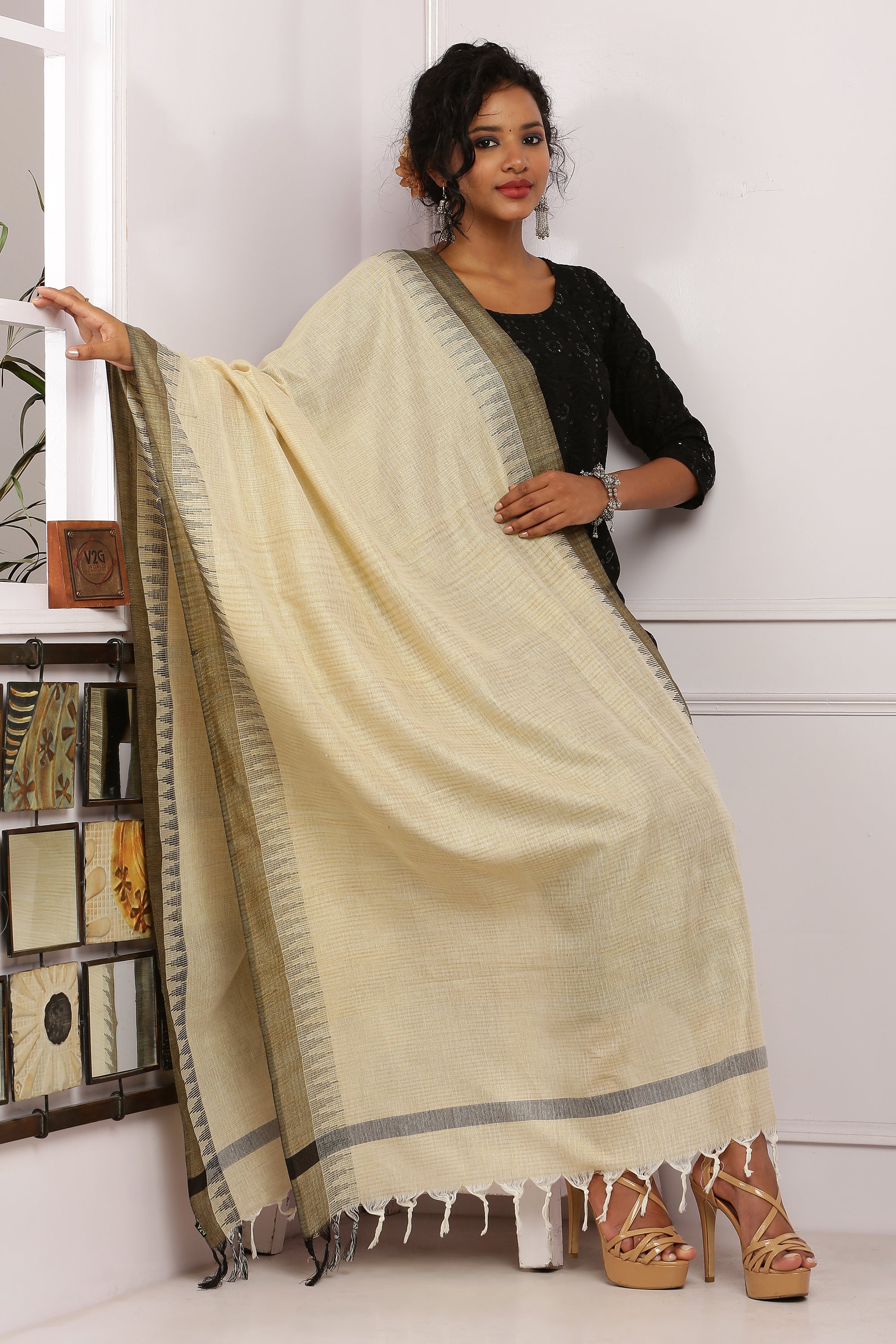 Dupatta - Cotton Dupion Silk Temple - Cream/Beige and Black