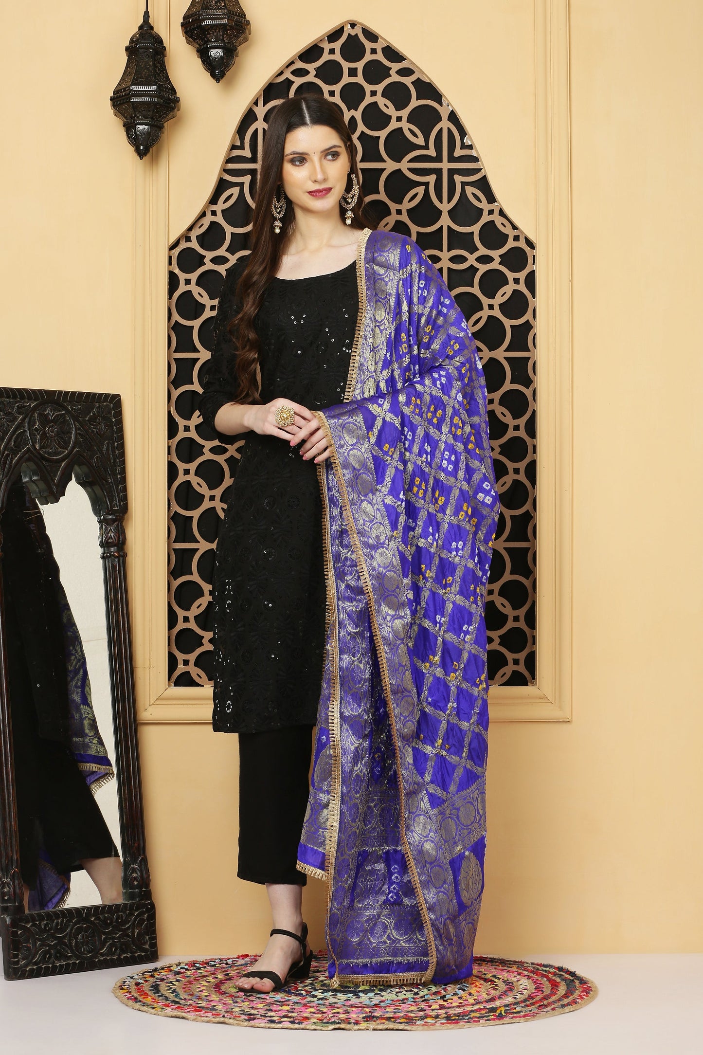अks- Banarasi Bandhani Dupatta -Blue