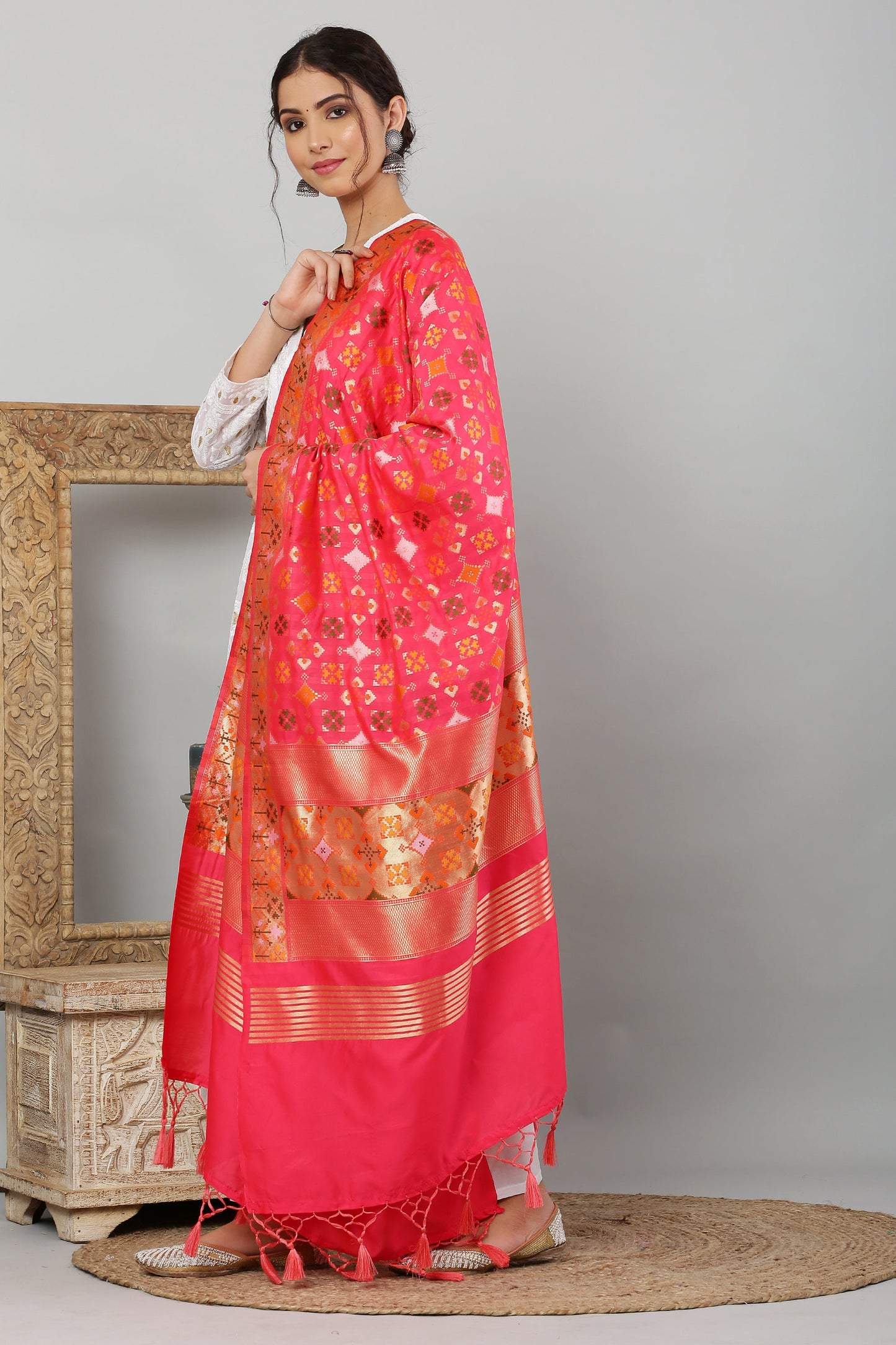 Dupatta-Banarasi Paithani Pattern- Hot Pink