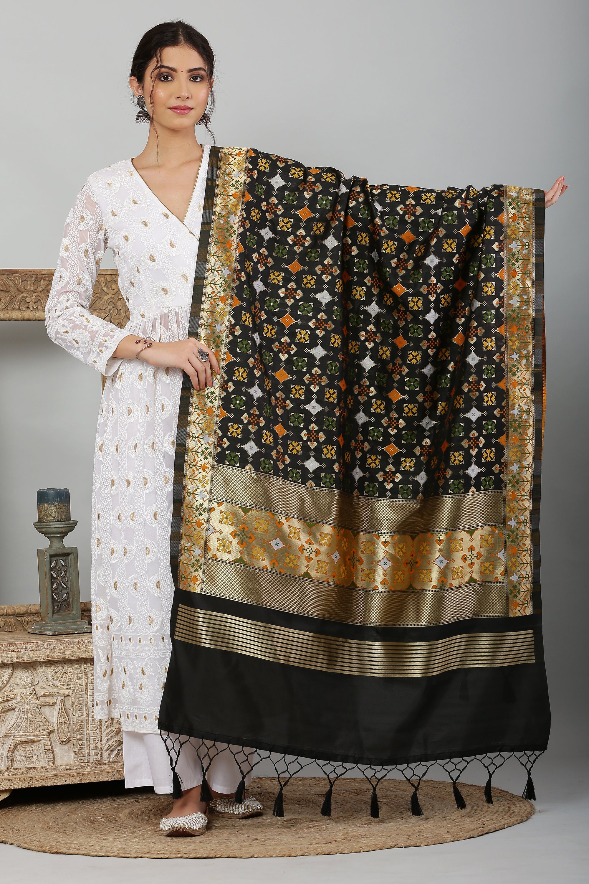 Dupatta-Banarasi Paithani Pattern-Black