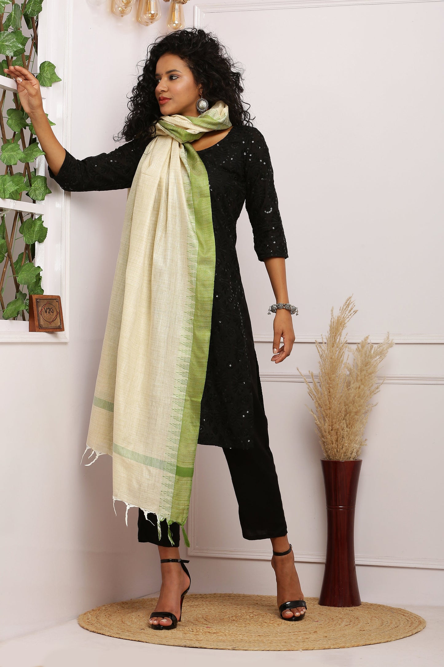 Dupatta - Cotton Dupion Silk Temple - Cream/Beige and Green