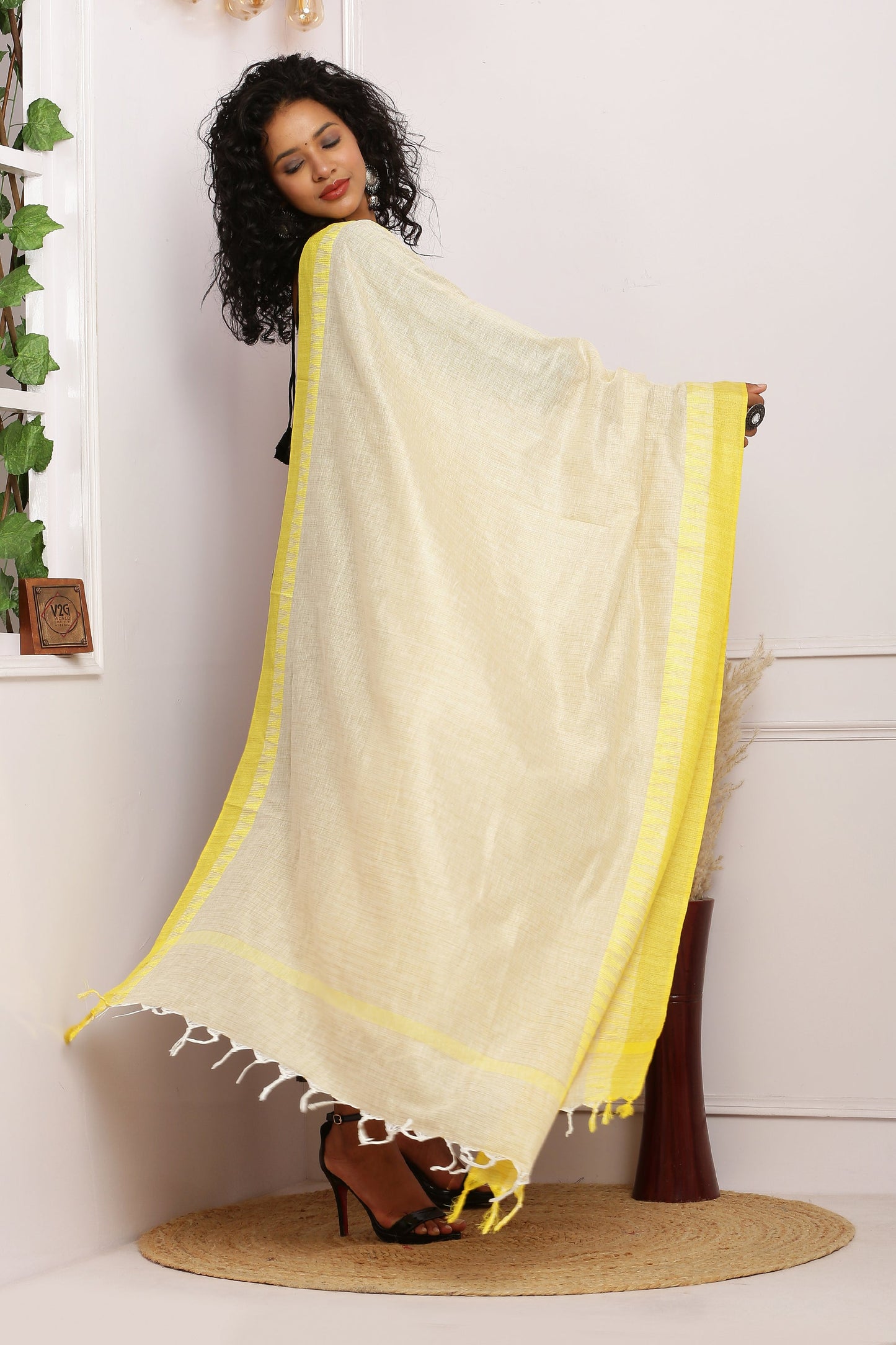 Dupatta - Cotton Dupion Silk Temple - Cream/Beige and Yellow